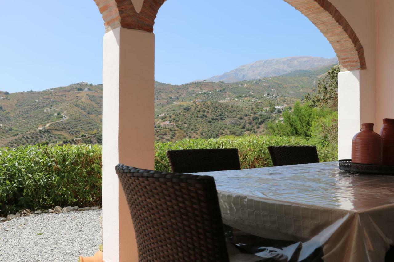 Casa Los Almendros Canillas de Albaida Eksteriør billede
